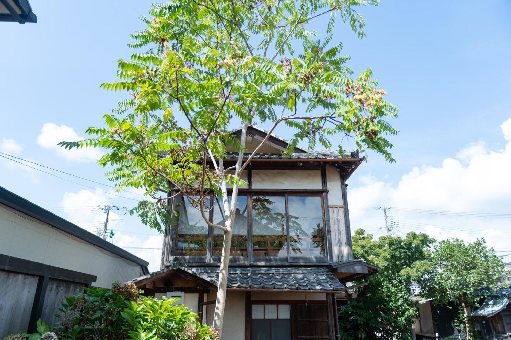 篠山城下町ゲストハウス Quolo Tamba-Sasayama Екстериор снимка
